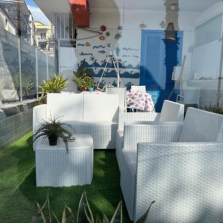 Ferienwohnung Casa Galatea Aci Trezza Exterior foto