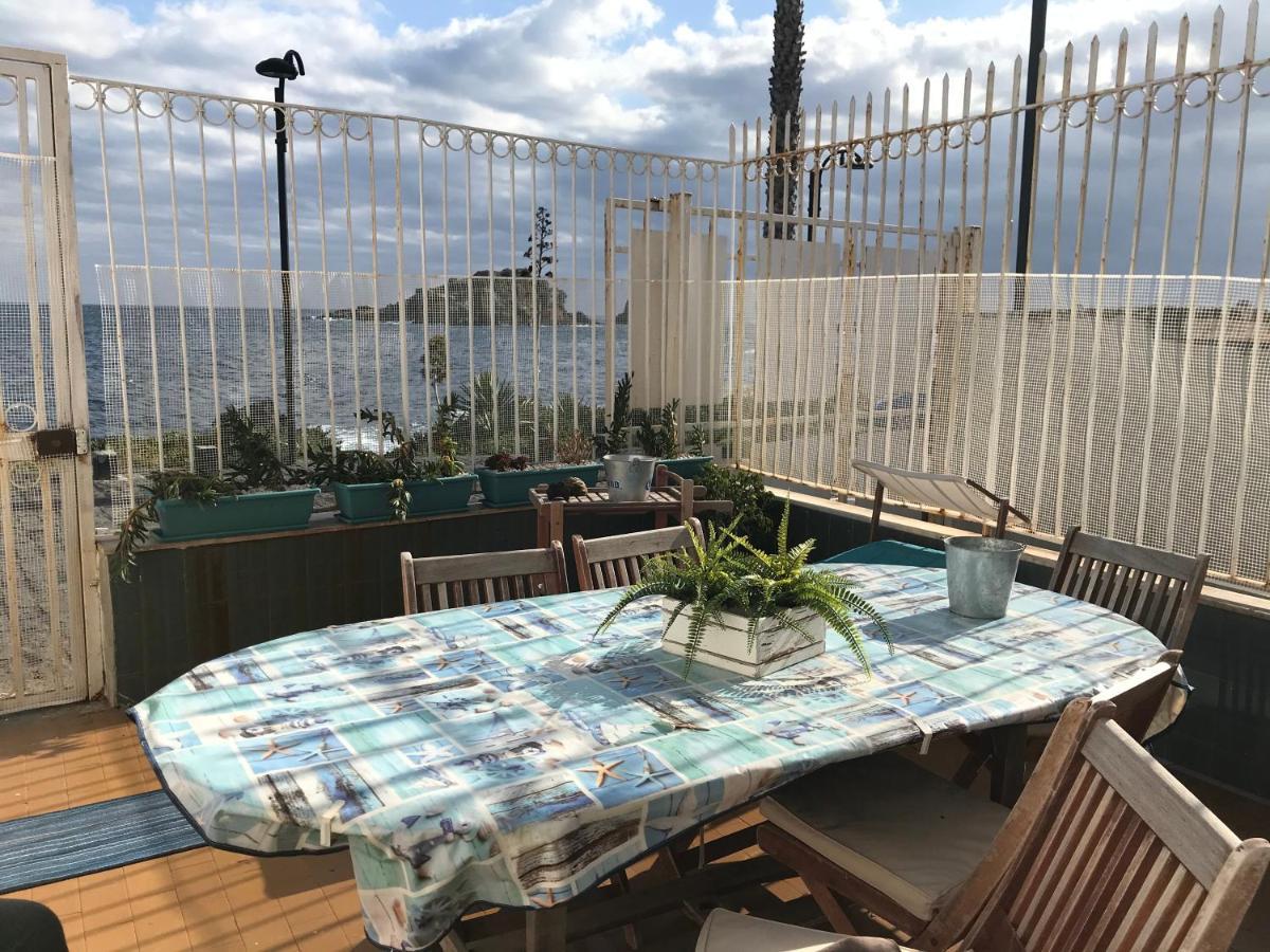 Ferienwohnung Casa Galatea Aci Trezza Exterior foto