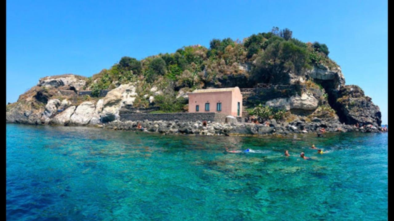 Ferienwohnung Casa Galatea Aci Trezza Exterior foto